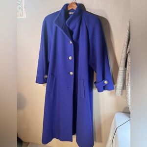 Gorgeous Purple Perry Ellis Wool coat Sz 10